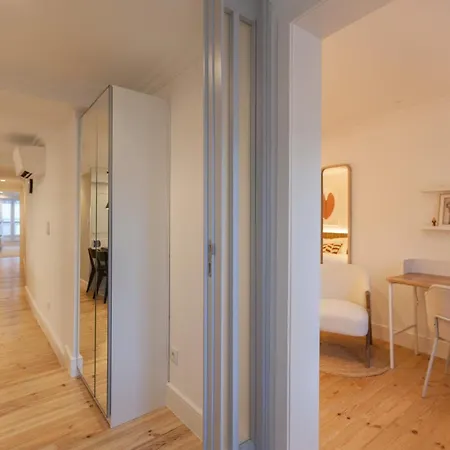 Flh Alluring Design S Bento * Lisbon